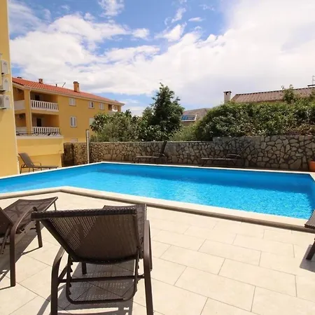 Apartman In Mit Eigenem Balkon *