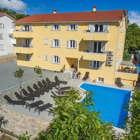 Apartman In Mit Eigenem Balkon Baška